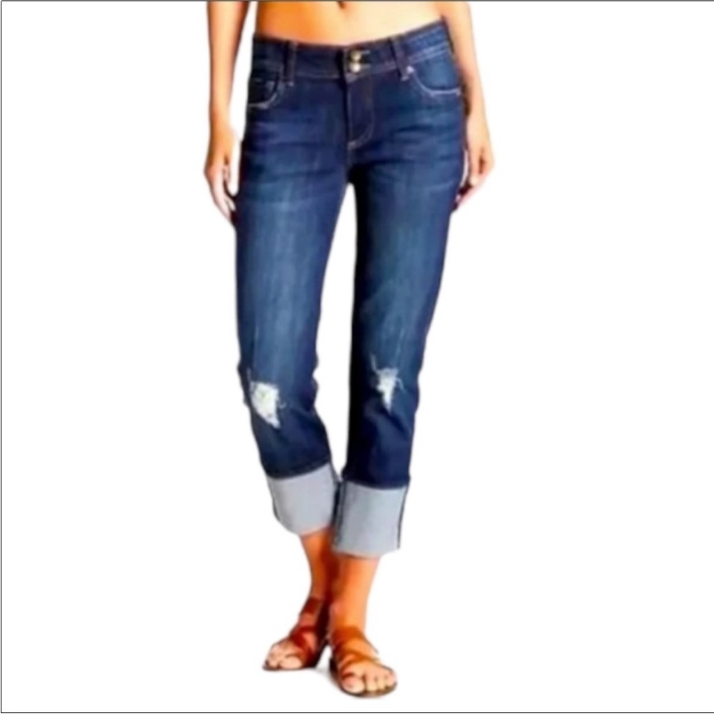 Kut from the Kloth Cameron Straight Leg Distressed Rolled Hem Jeans 6